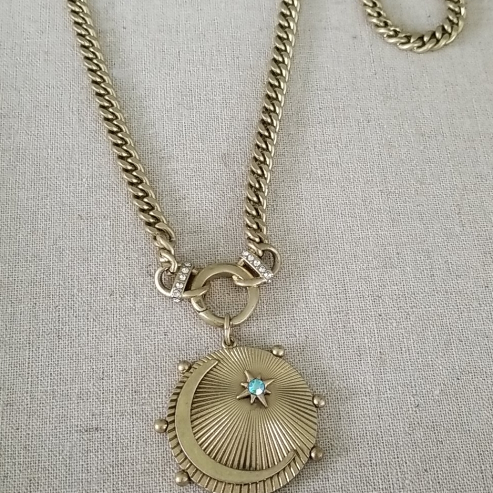 Versatile necklace